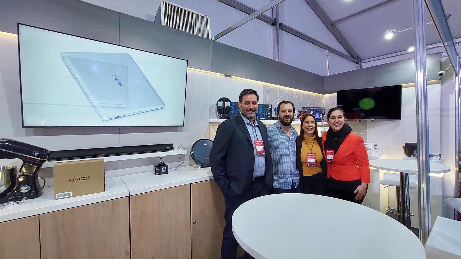 Stand para Bidcom en Hogarnet 2022 realizado en el Sheraton Pilar